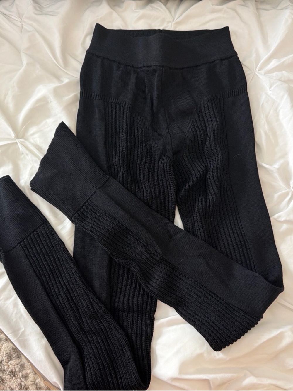 Maniere De Voir Black Ribbed High-Waist Knit Leggings